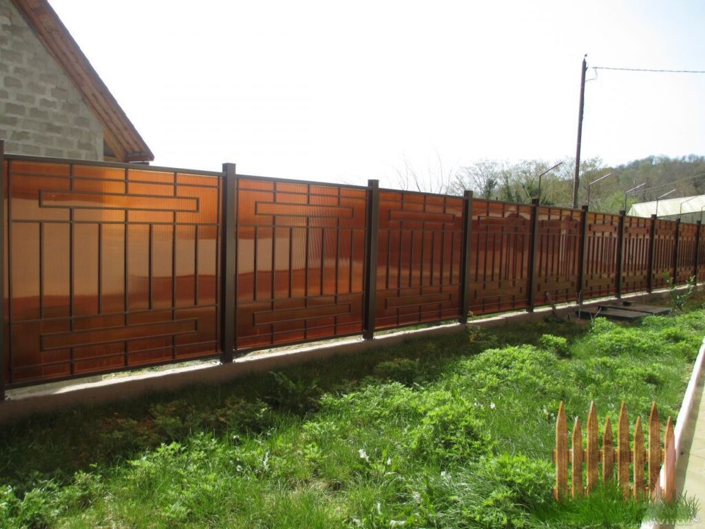 Забор из поликарбоната - фото работы 10