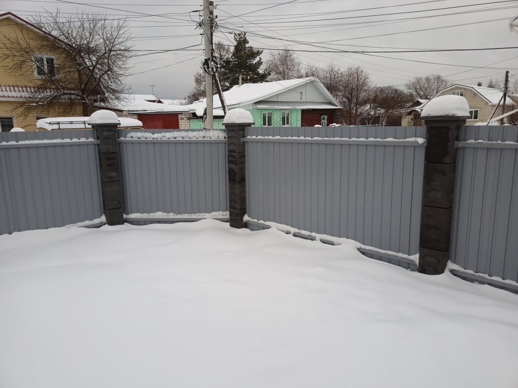 Забор с бетонными столбами, Бор - фото 3
